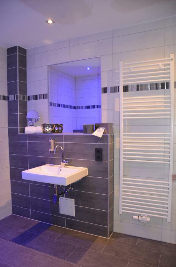 Hotel Garni Nordseejuwel ホールマージール エクステリア 写真